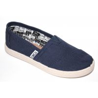 toms classic canvassko i bla 07d2d8df8ef5c5906c482b16bcc309e7